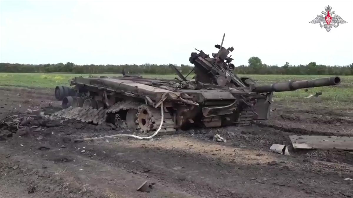Video: Ruský novinář oslavoval zničený nepřátelský tank, podle záběrů byl Rusů